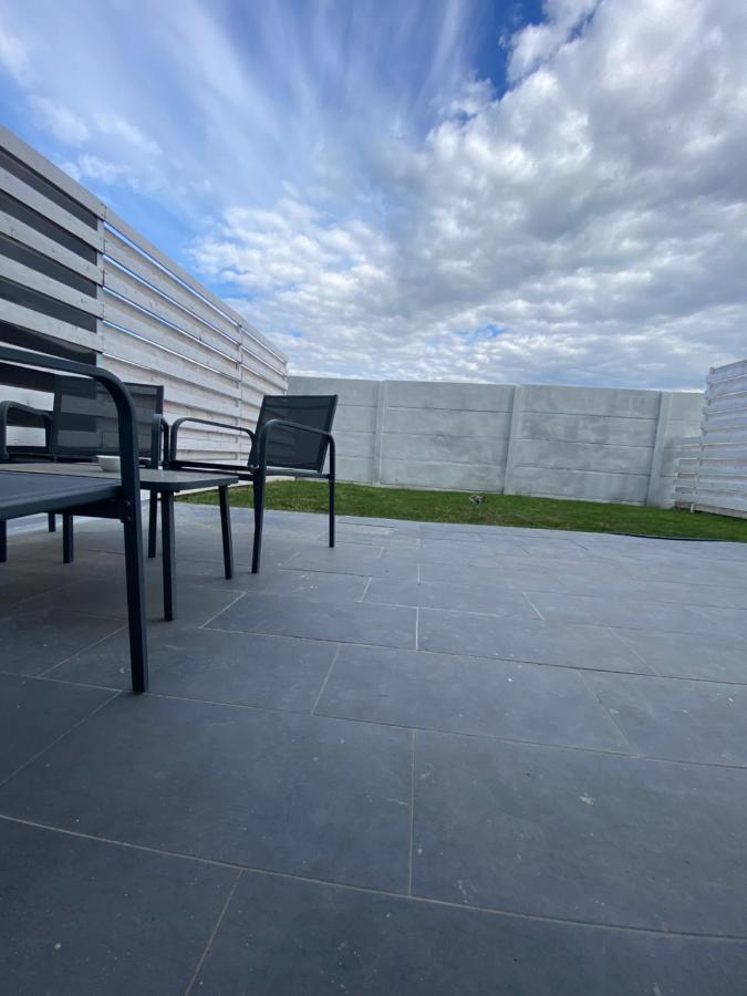 Fly Studios Tunarii Exteriör bild